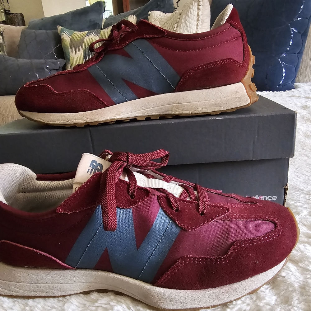 NEW BALANCE 327
